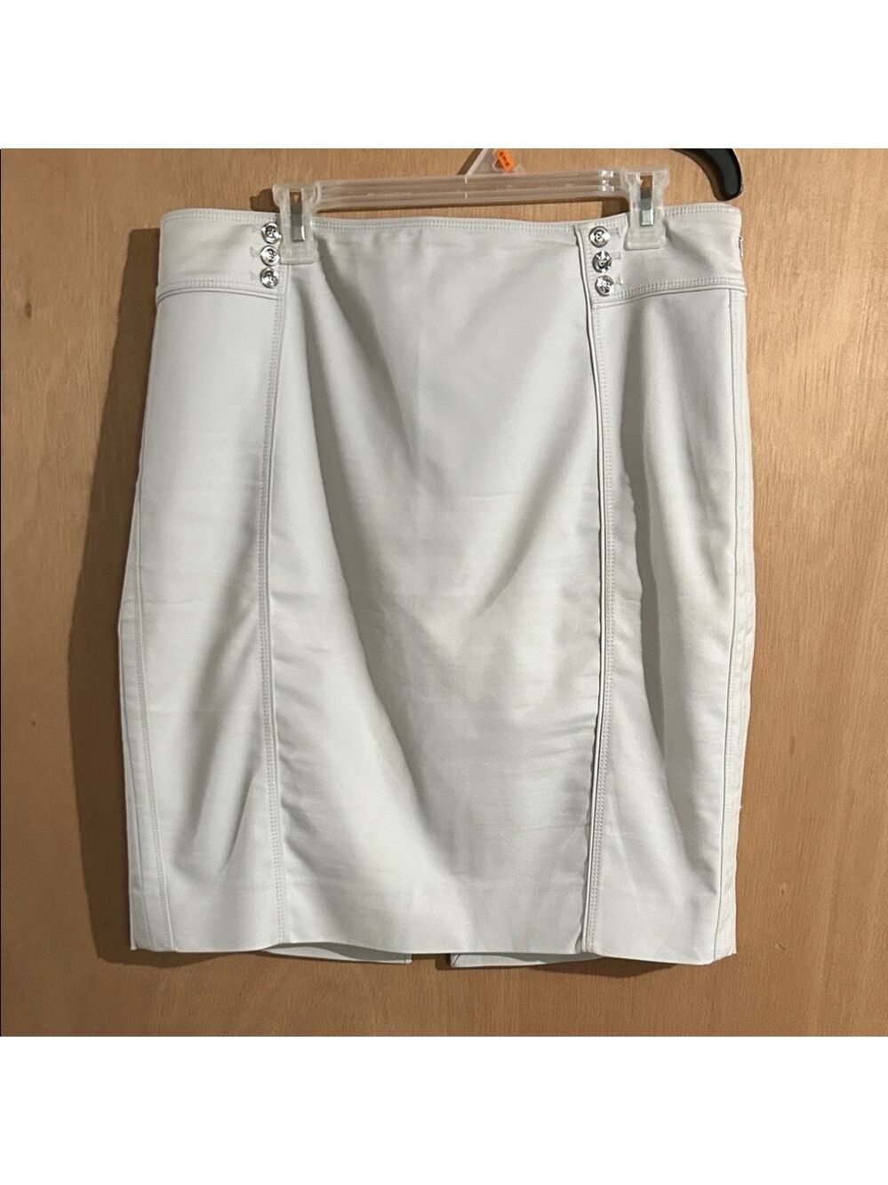 White House Black Market Ivory Pencil Skirt